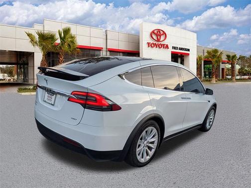 2018 Tesla Model X 75D