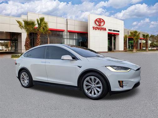 2018 Tesla Model X 75D