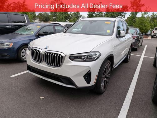 Mineral White Metallic 2024 BMW X3 xDrive30i