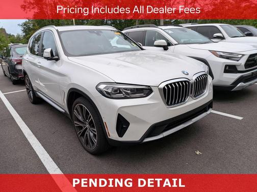 Mineral White Metallic 2024 BMW X3 xDrive30i