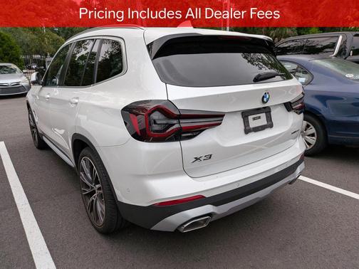 Mineral White Metallic 2024 BMW X3 xDrive30i