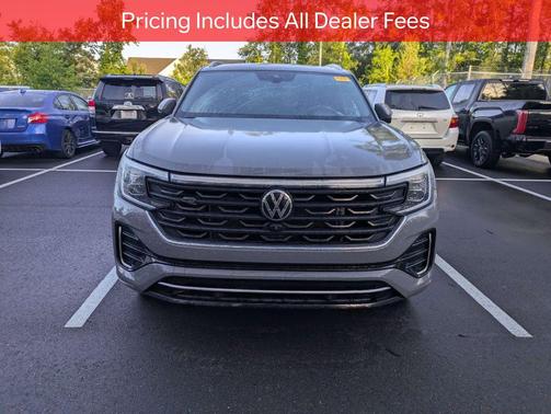 Kingfisher Blue Metallic 2024 Volkswagen Atlas Cross Sport 2.0T SEL Premium