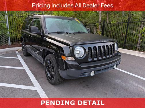 Black Clearcoat 2015 Jeep Patriot Sport