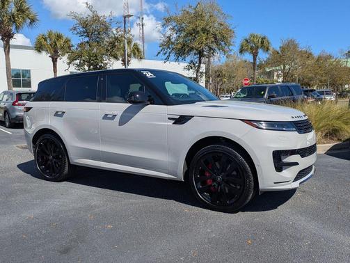 2024 Land Rover Range Rover Sport SE