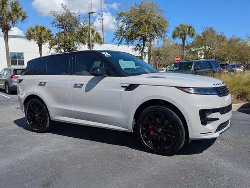 2024 Land Rover Range Rover Sport SE