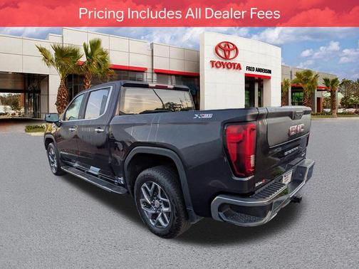 Titanium Rush Metallic 2023 GMC Sierra 1500 SLT