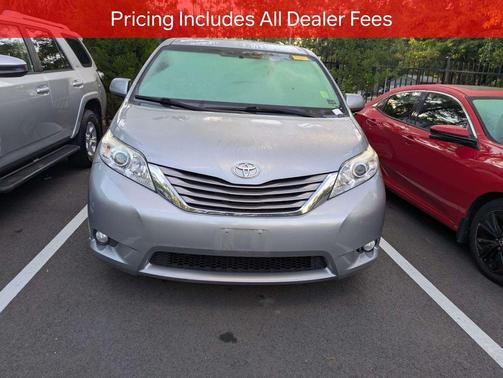 Silver Sky Metallic 2015 Toyota Sienna XLE Premium