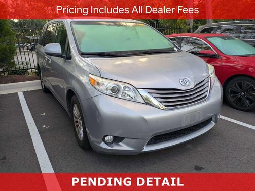 Silver Sky Metallic 2015 Toyota Sienna XLE Premium