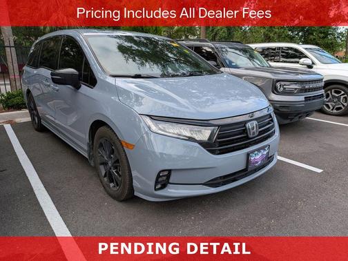 Sonic Gray Pearl 2024 Honda Odyssey Sport