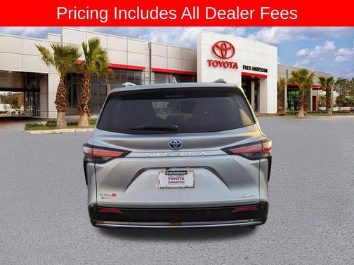 Celestial Silver Metallic 2025 Toyota Sienna Limited