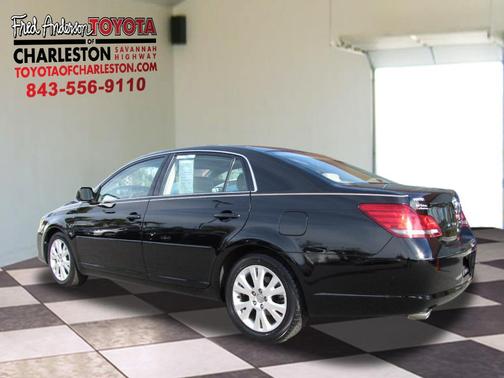 2008 Toyota Avalon XLS