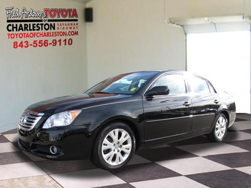 2008 Toyota Avalon XLS