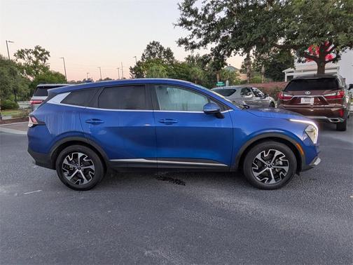 2024 Kia Sportage EX