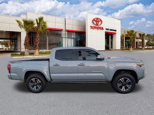2018 Toyota Tacoma TRD Sport