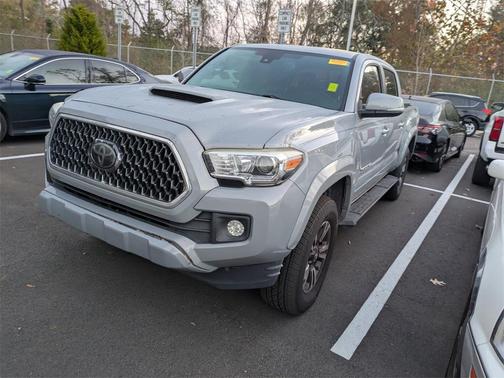 2018 Toyota Tacoma TRD Sport