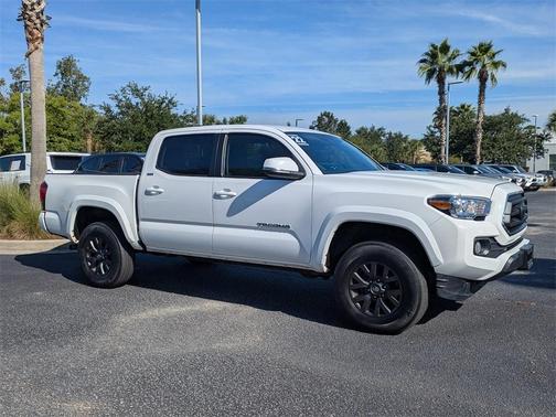 2022 Toyota Tacoma SR5
