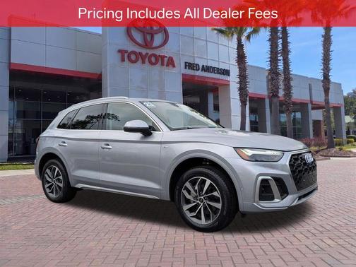 Florett Silver Metallic 2023 Audi Q5 45 S line Prestige