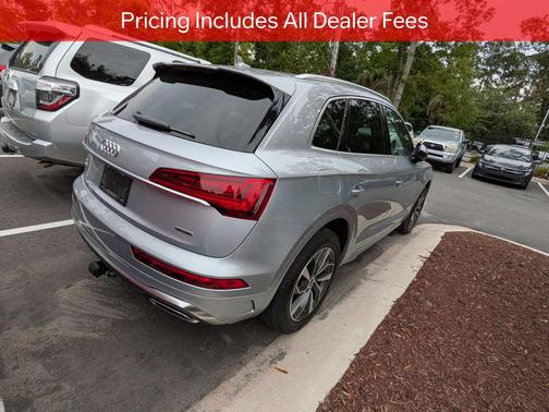 Florett Silver Metallic 2023 Audi Q5 45 S line Prestige