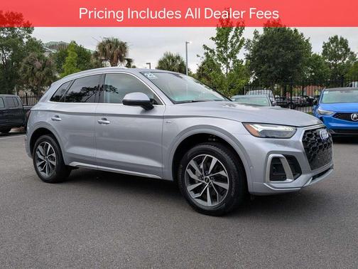Florett Silver Metallic 2023 Audi Q5 45 S line Prestige