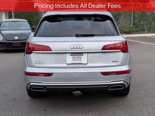 Florett Silver Metallic 2023 Audi Q5 45 S line Prestige