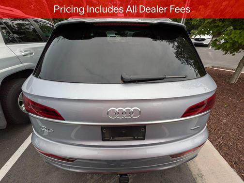 Florett Silver Metallic 2023 Audi Q5 45 S line Prestige