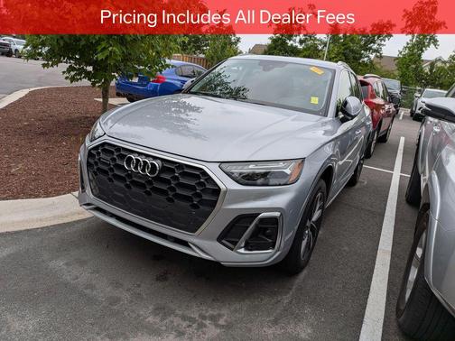 Florett Silver Metallic 2023 Audi Q5 45 S line Prestige