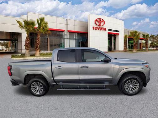 2023 Chevrolet Colorado LT