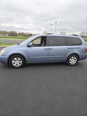 2010 Kia Sedona LX