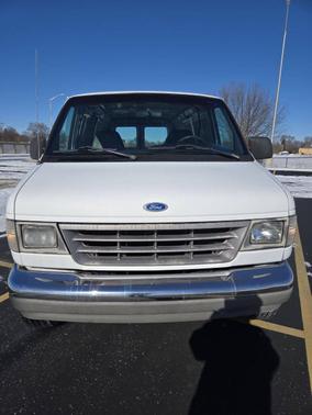 1994 Ford E350 Base