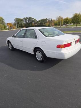 2000 Toyota Camry LE