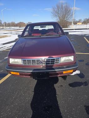 1990 Plymouth Sundance Base 2dr Hatchback