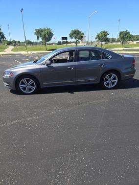 Gray 2012 Volkswagen Passat 2.0 TDI SEL Premium