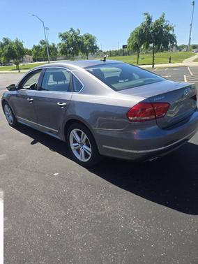 Gray 2012 Volkswagen Passat 2.0 TDI SEL Premium
