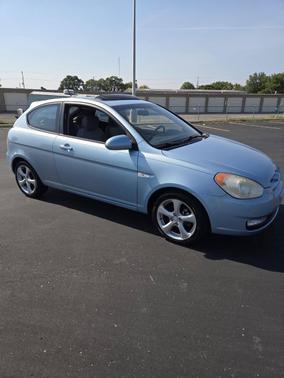 2009 Hyundai Accent SE