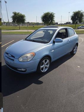 2009 Hyundai Accent SE