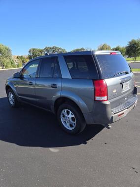 2005 Saturn Vue Base