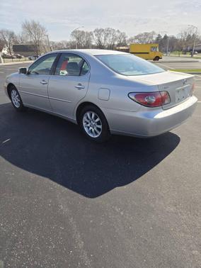 2004 Lexus ES 330 Base