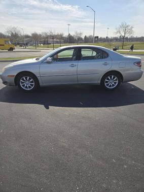 2004 Lexus ES 330 Base