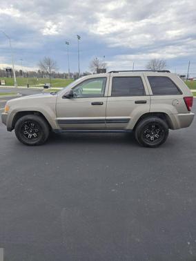 2005 Jeep Grand Cherokee Laredo