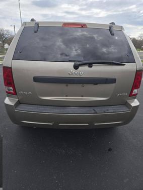 2005 Jeep Grand Cherokee Laredo
