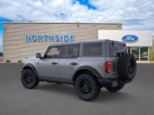 Carbonized Gray Metallic 2026 Ford Bronco Big Bend