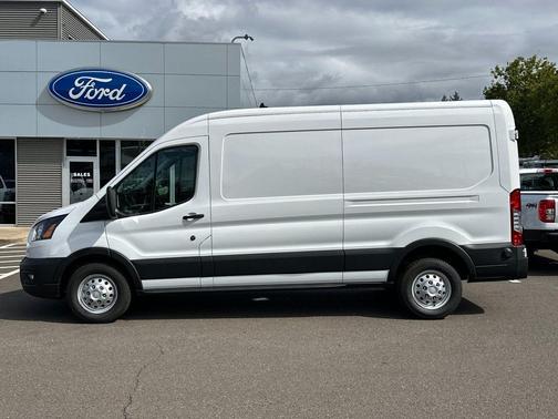 Oxford White 2024 Ford Transit-250 Base