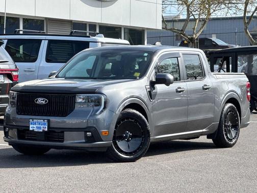 2025 Ford Maverick Lobo