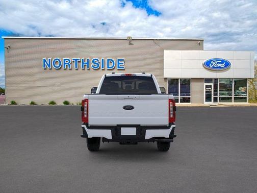 Oxford White 2026 Ford F-350 Lariat