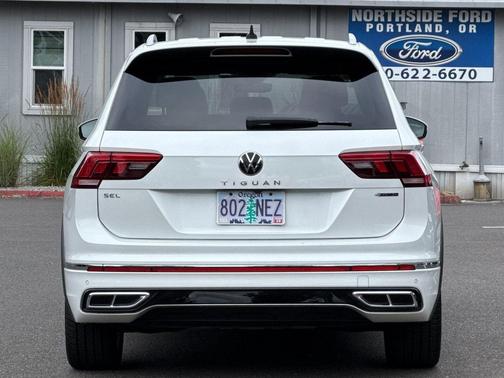 Oryx White Pearl 2022 Volkswagen Tiguan 2.0T SEL R-Line 4MOTION
