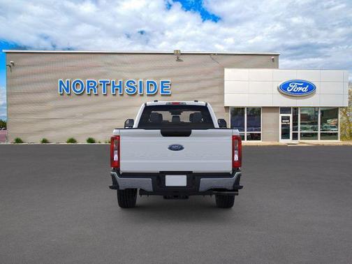 Oxford White 2026 Ford F-350 XL