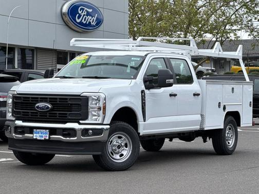 Oxford White 2026 Ford F-350 XL