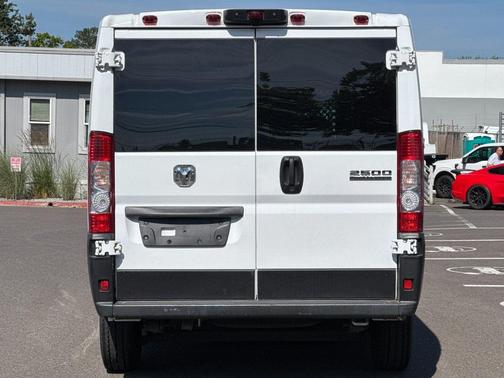 Bright White Clearcoat 2025 RAM ProMaster 2500 Tradesman