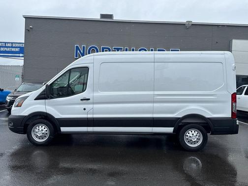 Oxford White 2025 Ford Transit-250 Base
