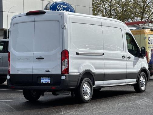 Oxford White 2025 Ford Transit-250 Base